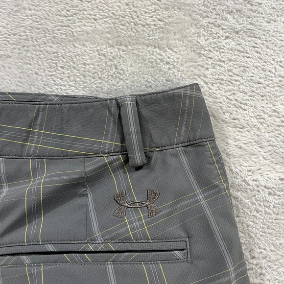 Under Armour Shorts Men's 34 Performance Stretch Active Golf Plaid Preppy - Picture 4 of 9
